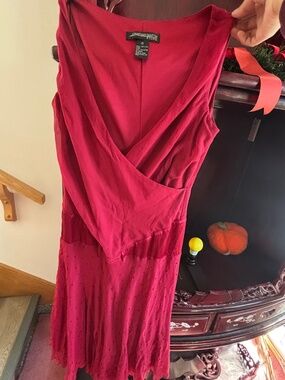 Gorgeous Jonathan Martin midi 100% silk red dress size 6